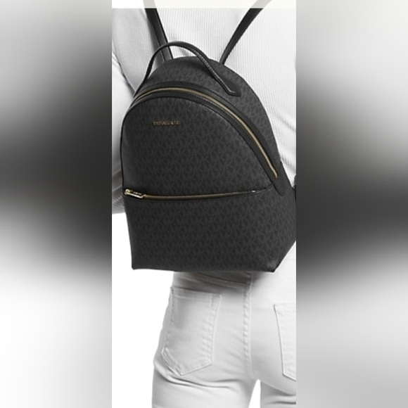 BNWT authentic Micheal kors backpack purse main image 5